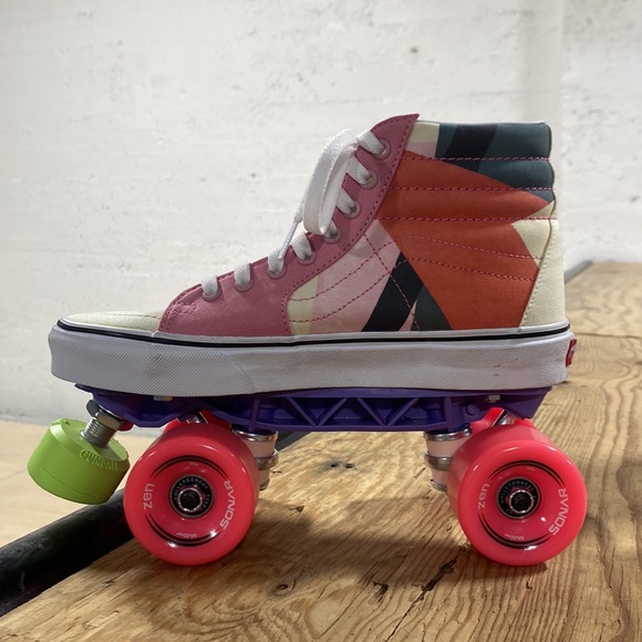 Custom MoMA Vans Roller Skates Mens 7.0/Women’s 8.5 - Picture 8 of 11